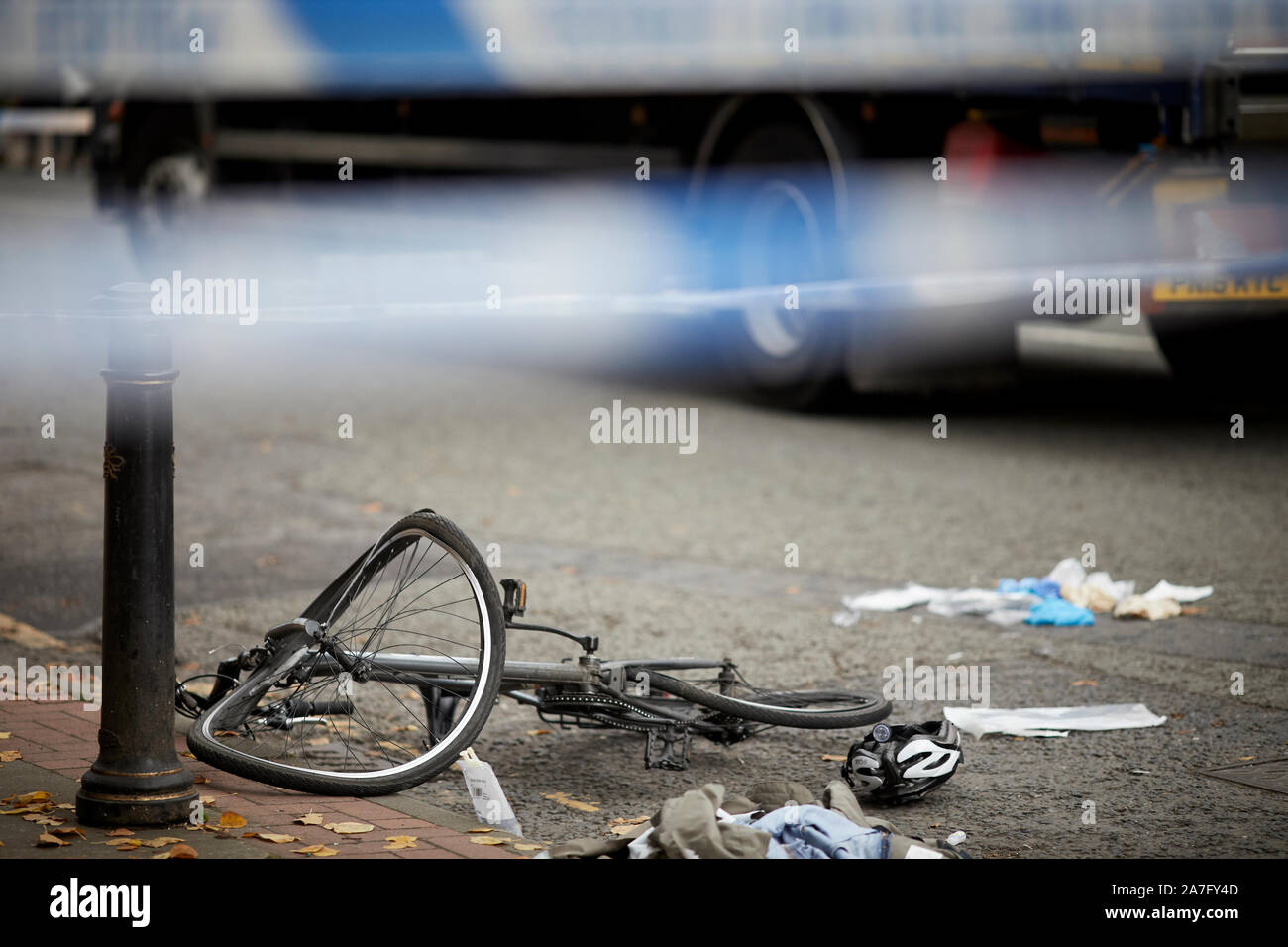 Manchester cyclist suffers serious injuries after incident with a lorry ...