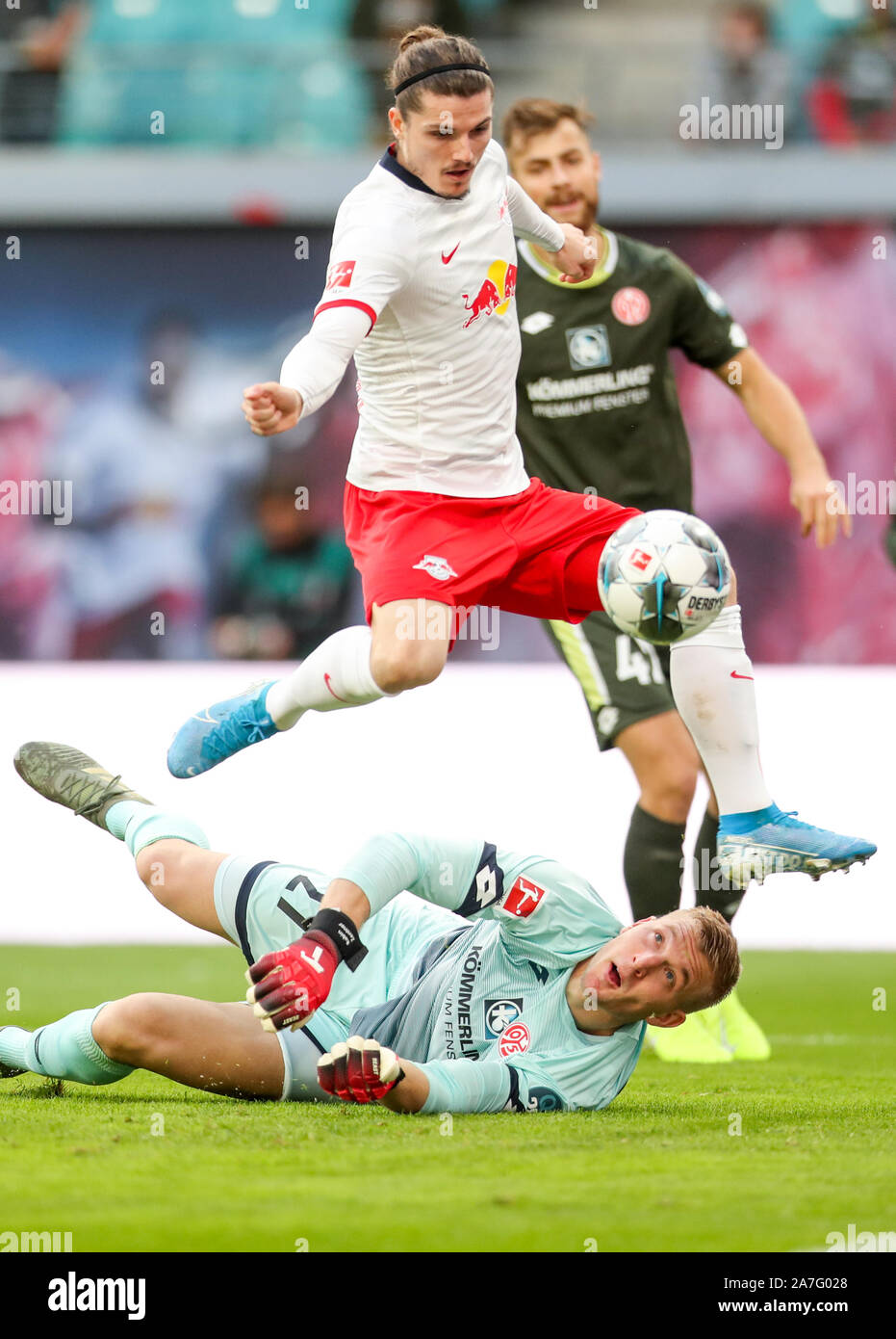 Leipzig Germany 02nd Nov 19 Soccer Bundesliga 10th Matchday Rb Leipzig Fsv Mainz 05 In The Leipzig Germany 02nd Nov 19 Soccer Bundesliga 10th Matchday Rb Leipzig Fsv Mainz 05 In The