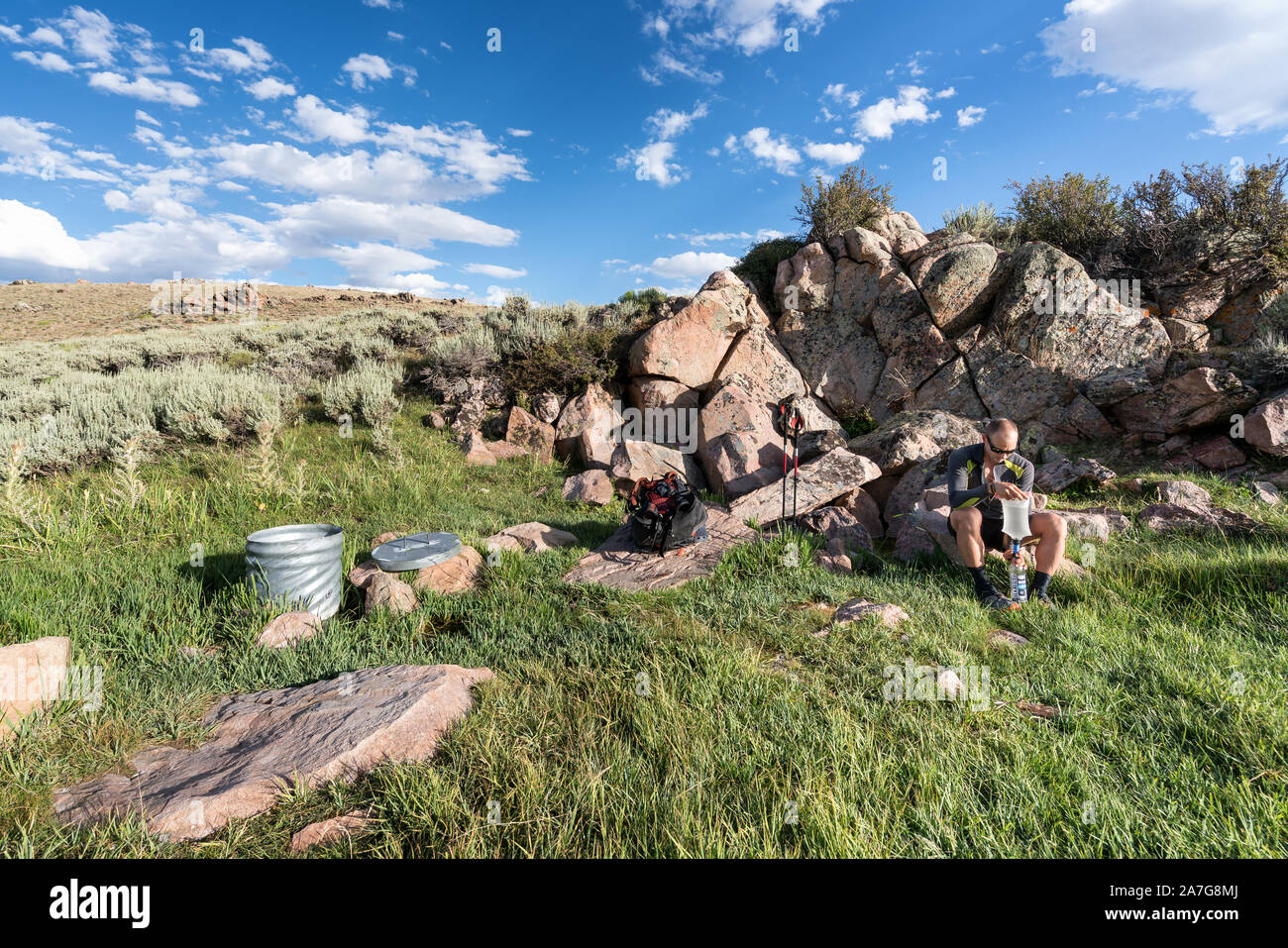 Hiking on the Continental Divide Trail/filtering water in Great Divide