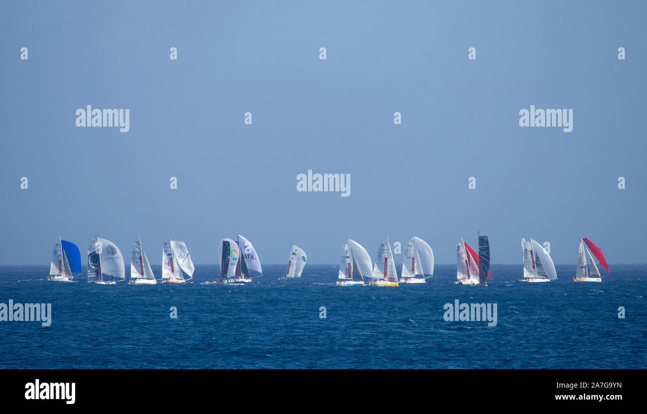 Yacht race start line hi-res stock photography and images photo pic