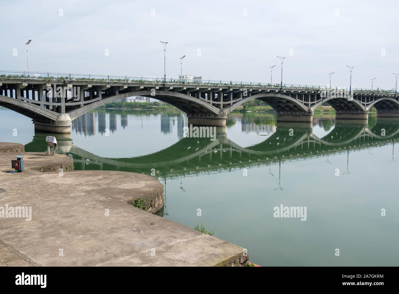 Bridge over Xinjiang River in city of Shangrao, Jiangxi Province, China Stock Photo