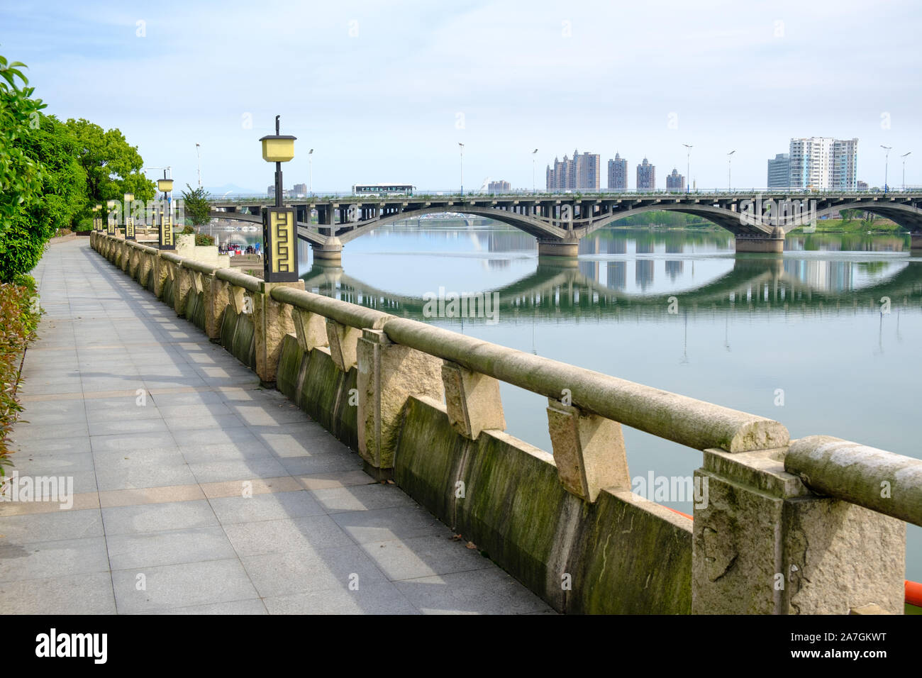 Bridge over Xinjiang River in city of Shangrao, Jiangxi Province, China Stock Photo