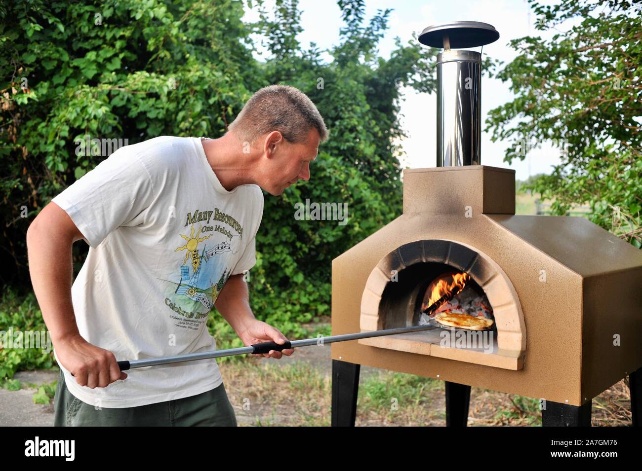 Oven Cleaning and Ash Disposal - Forno Bravo. Authentic Wood Fired Ovens