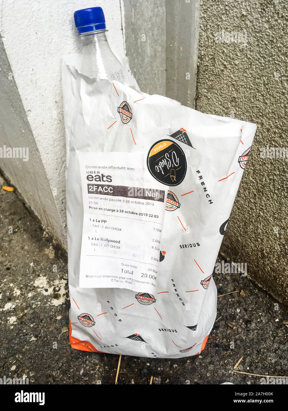 Abandonned Uber Easts meal delivery bag, Lyon, France Stock Photo