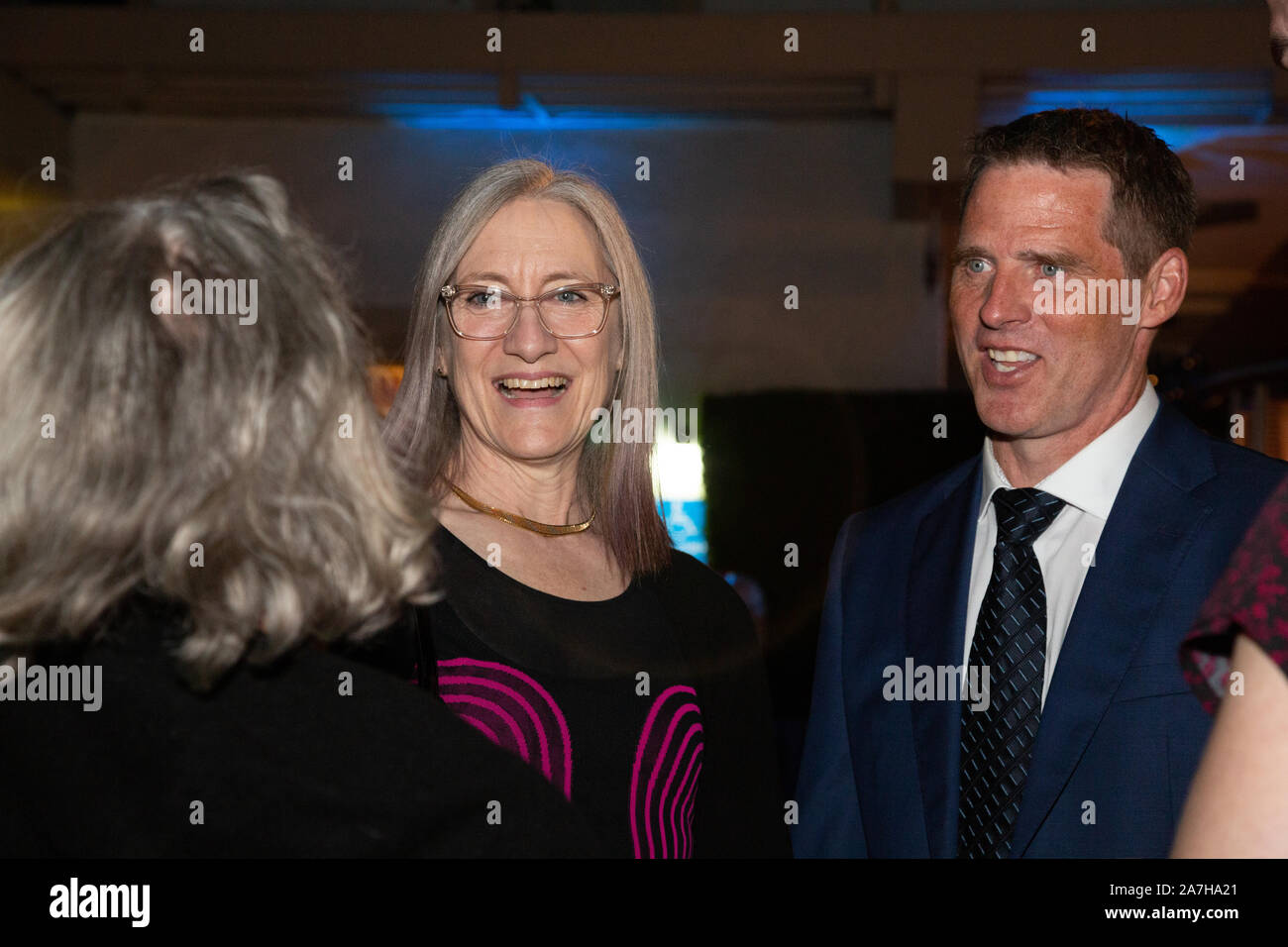 October 19, 2019 - Los Angeles, CA - Lisa Henson, CEO and President of the Jim Henson Company with actor Ben Browder (John Crichton) at the  Farscape Stock Photo