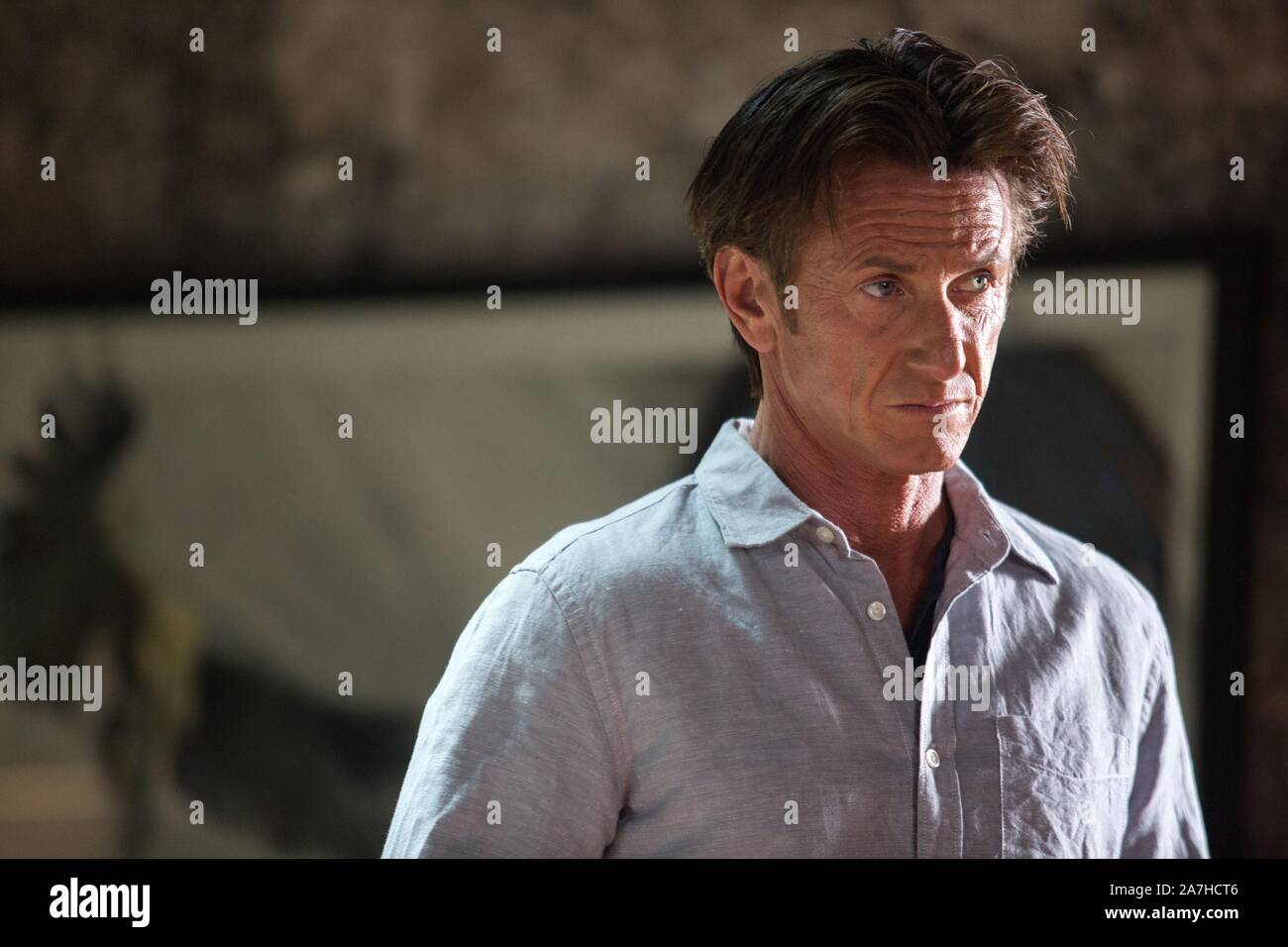SEAN PENN in THE GUNMAN (2015), directed by PIERRE MOREL. Credit: NOSTROMO PICTURES / Album Stock Photo