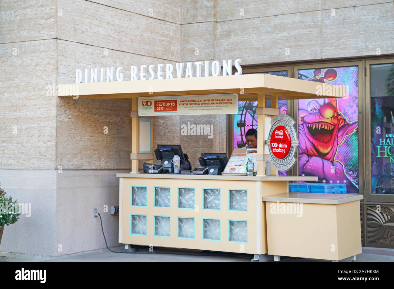 Universal Studios Dining Package, Reservations Kiosk, Meal Plan, Prices and Fees Savings Offer sign, Eating, Dining Packages, Orlando, Florida, USA Stock Photo