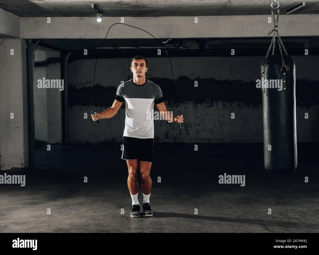 Professional boxer jumping rope hi-res stock photography and images - Alamy