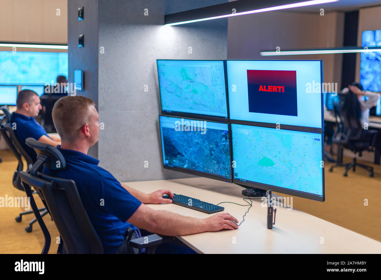 Computer operator hires stock photography and images Alamy