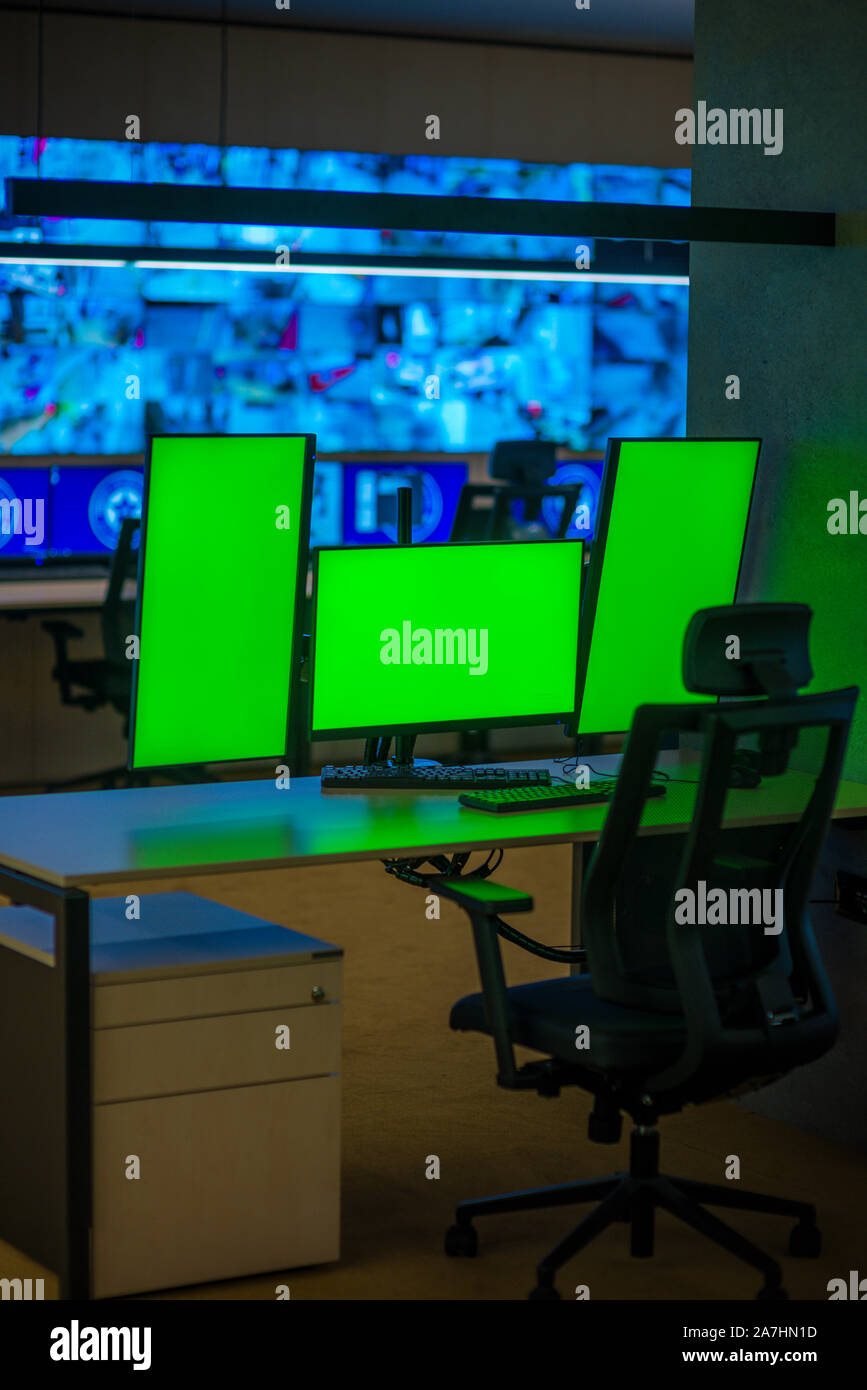 Cctv and surveilance screen data hi-res stock photography and images ...