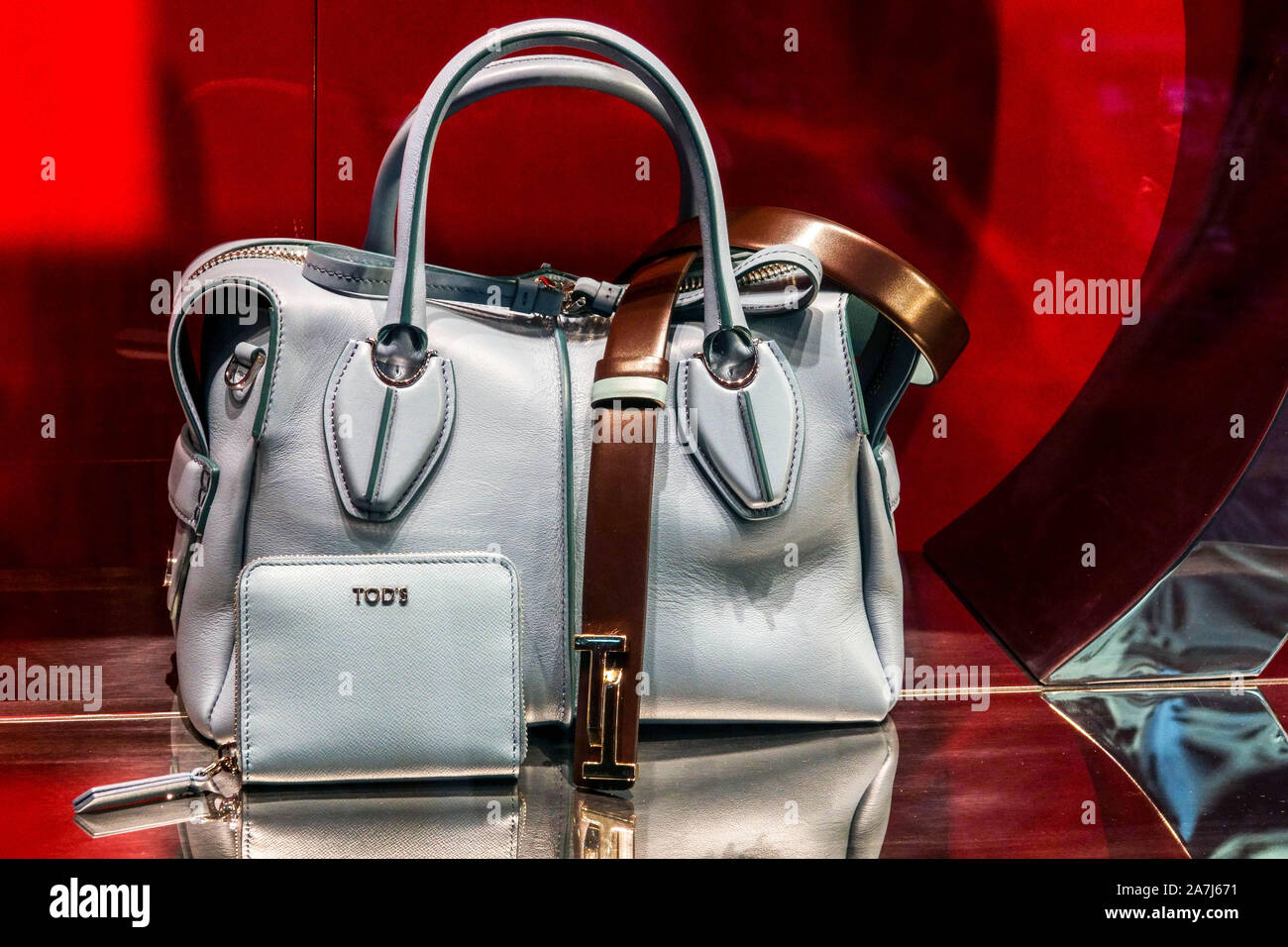 Tod's Bags for Women - Shop on FARFETCH