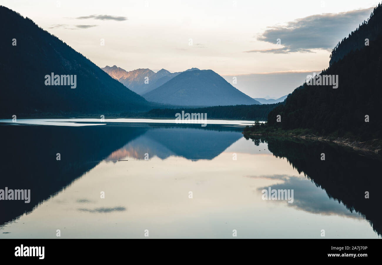 Beautiful sunrise in Bavaria at Lake Sylvestern Stock Photo