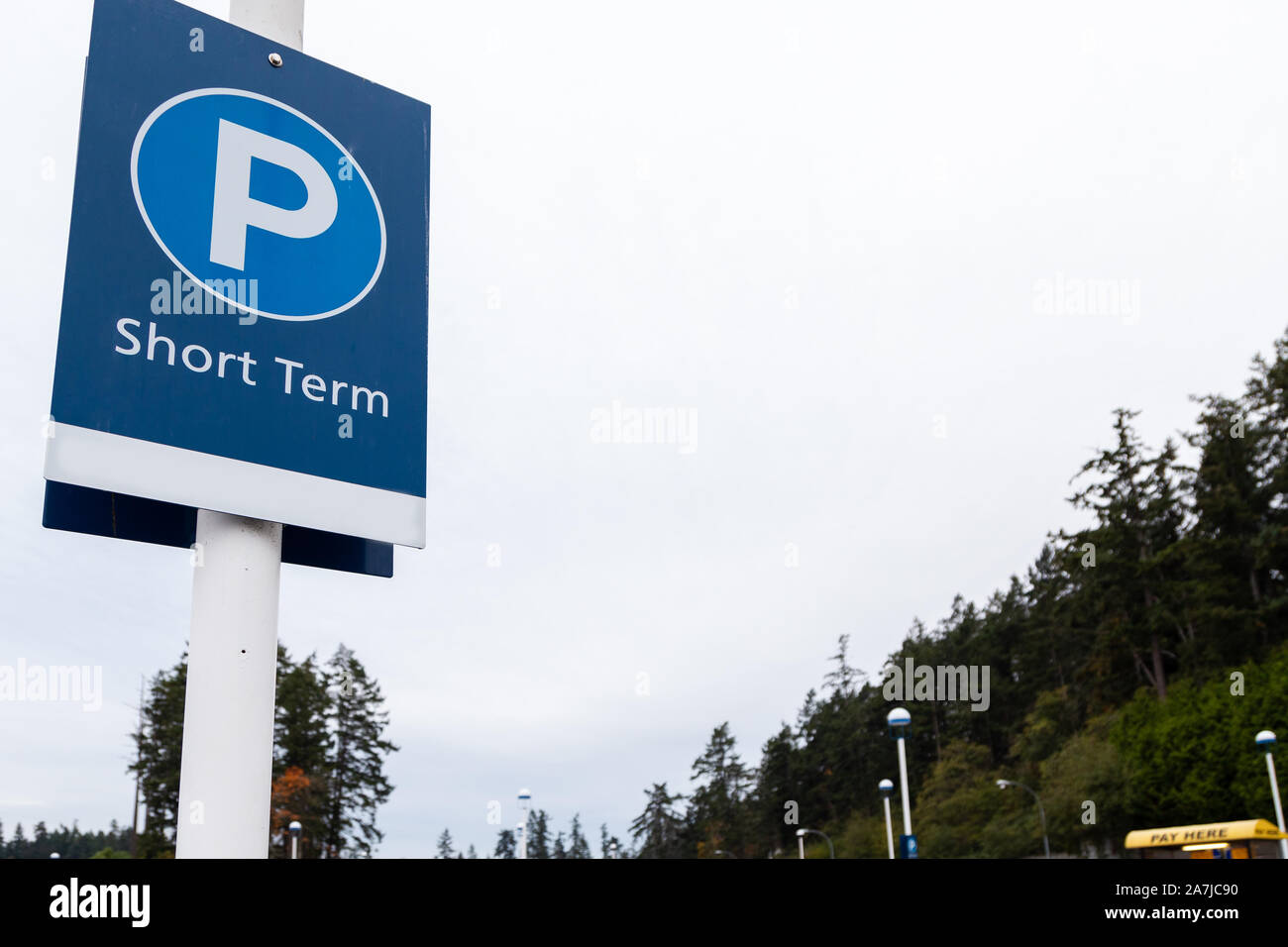 Short term parking hi-res stock photography and images - Alamy