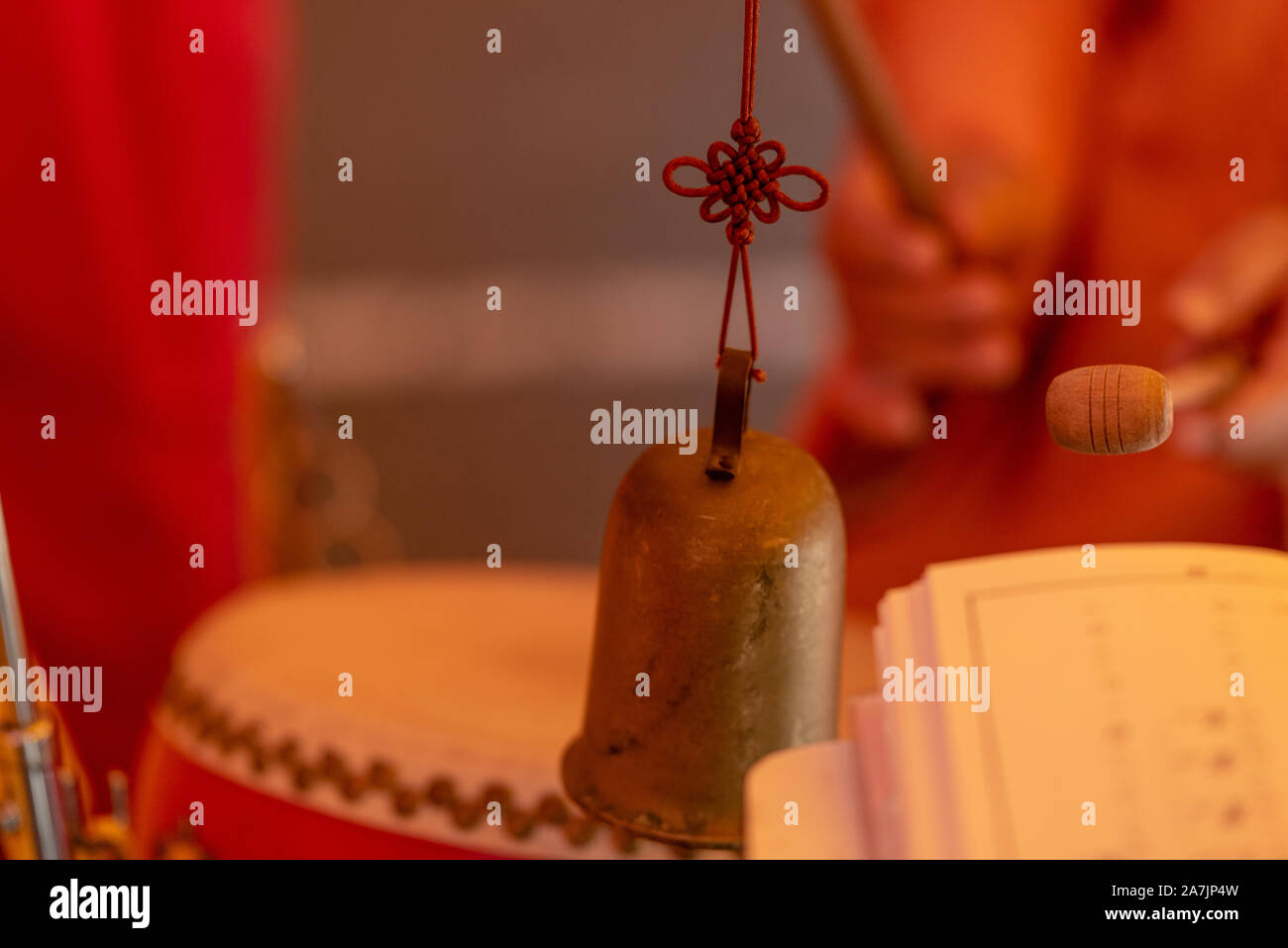 Chinese praying items hires stock photography and images Alamy