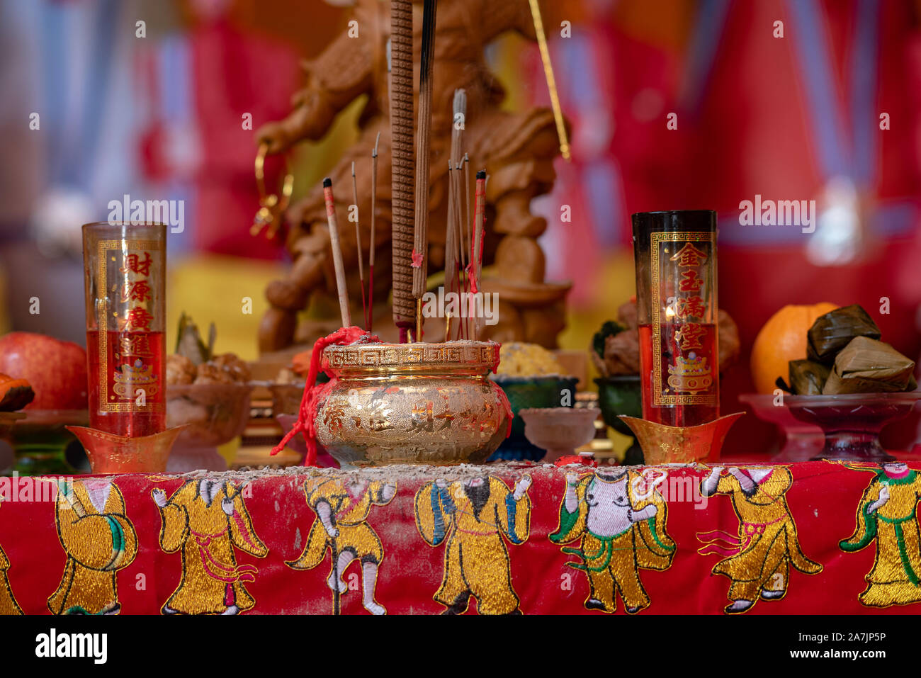 Items chinese prayer hires stock photography and images Alamy