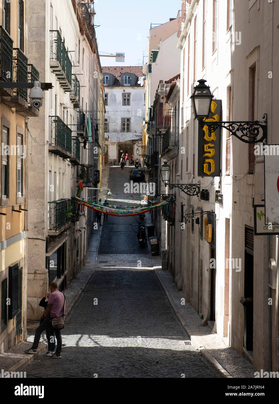 Narrow streets in lisbon portugal hi-res stock photography and images ...