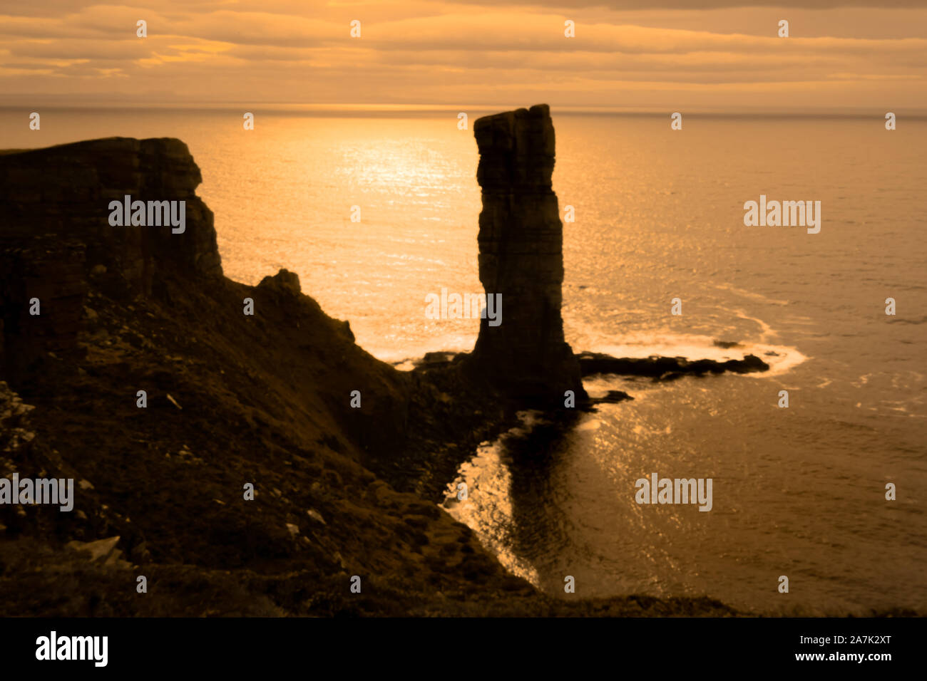 Old man hoy sunset orkney hi-res stock photography and images - Alamy