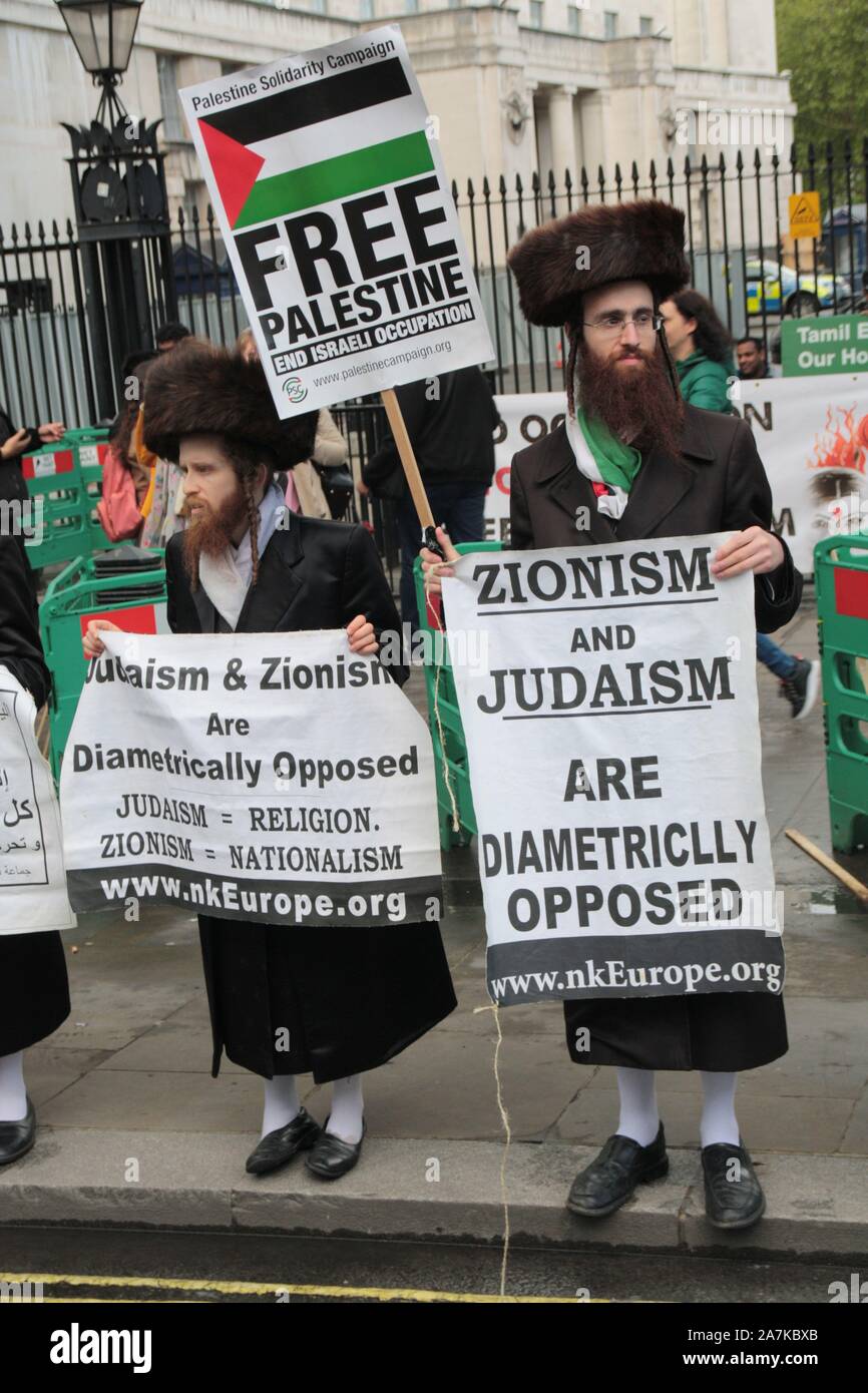 Palestine solidarity march, London, England, UK Stock Photo