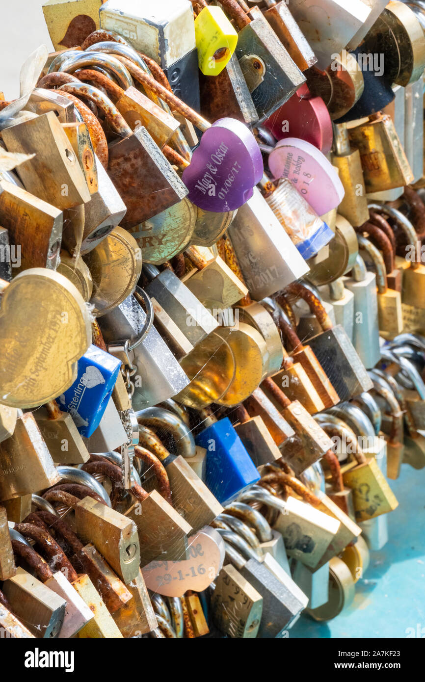 Padlocks on the Lovelock Bridge, Bakewell, Derbyshire, England, UK Stock Photo Alamy