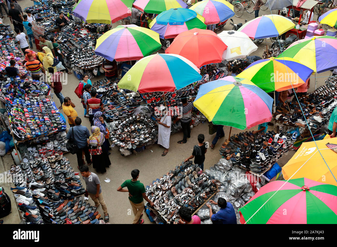 Street hawkers hires stock photography and images Alamy