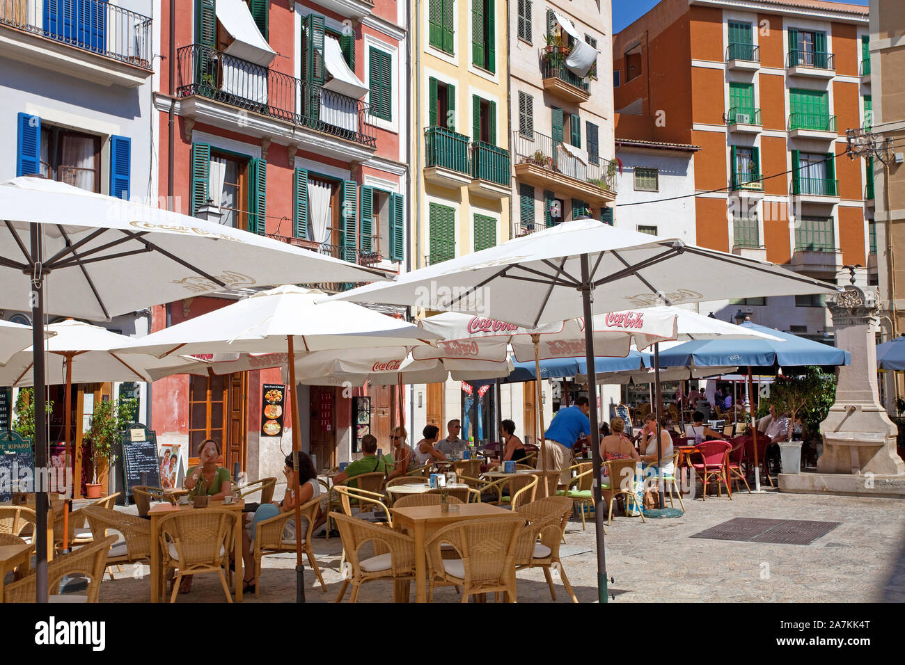Street cafe in the old town of Palma, Mallorca, Palma de Mallorca, Balearic islands, Spain Stock Photo