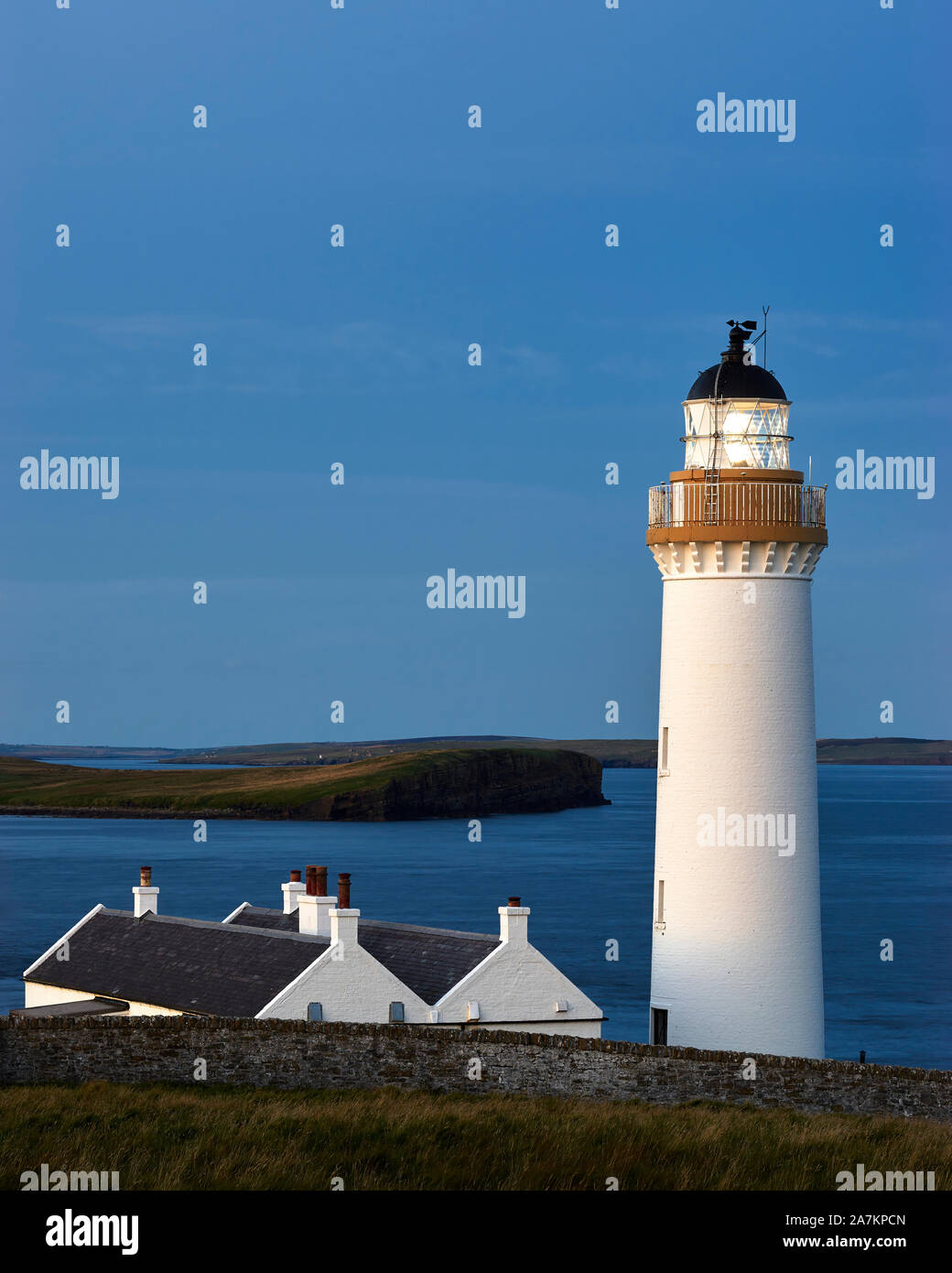 Cantick Head lighthouse on South Walls, Orkney, Scotland.  On the southern approaches to Scapa Flow. Stock Photo