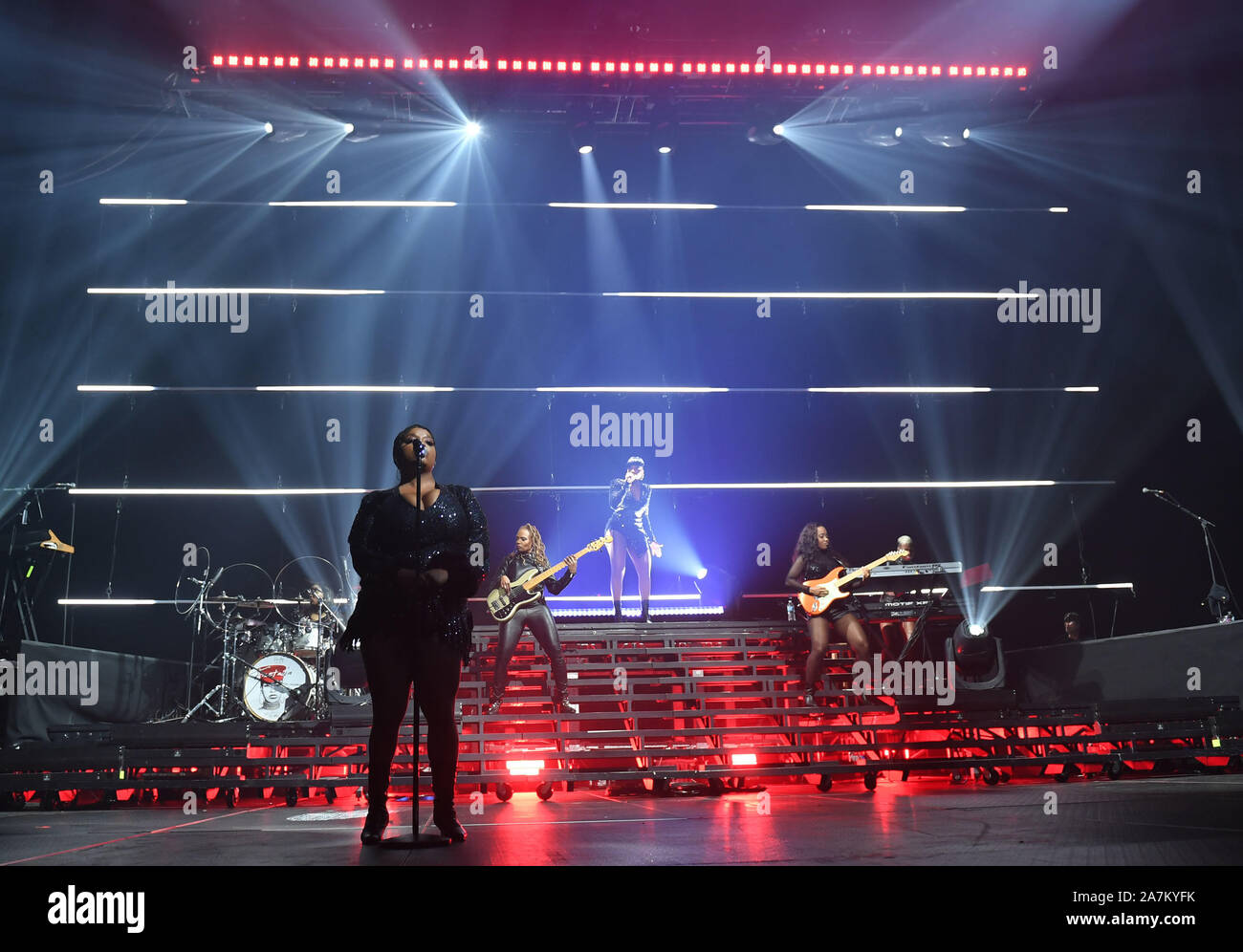 November 2 2019 Norfolk Virginia Usa Fantasia Brings