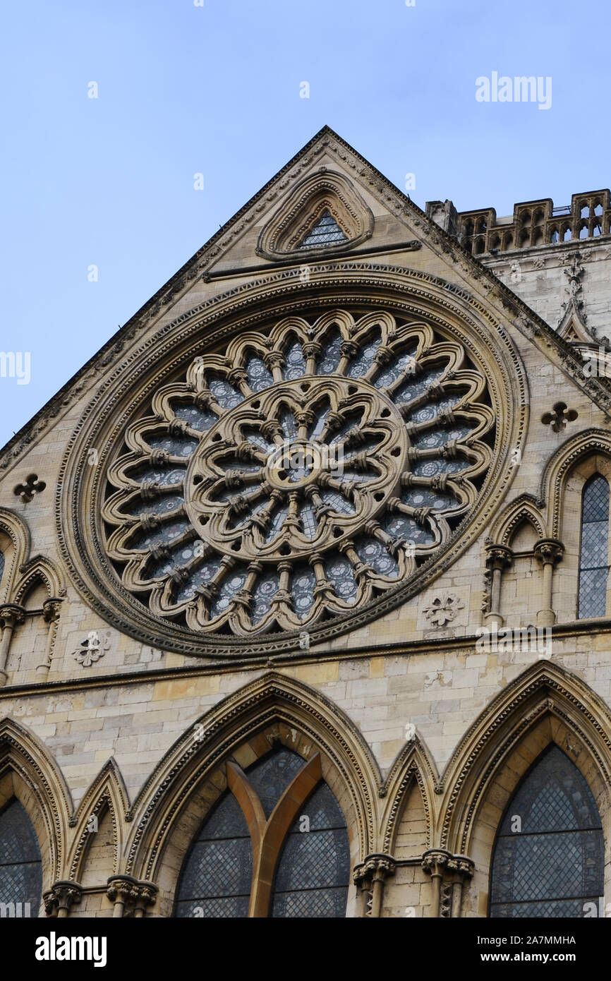 Rose window South Transept of York Minster, commemorating the end of War of the Roses. Cathedral and Metropolitical Church of Saint Peter Stock Photo
