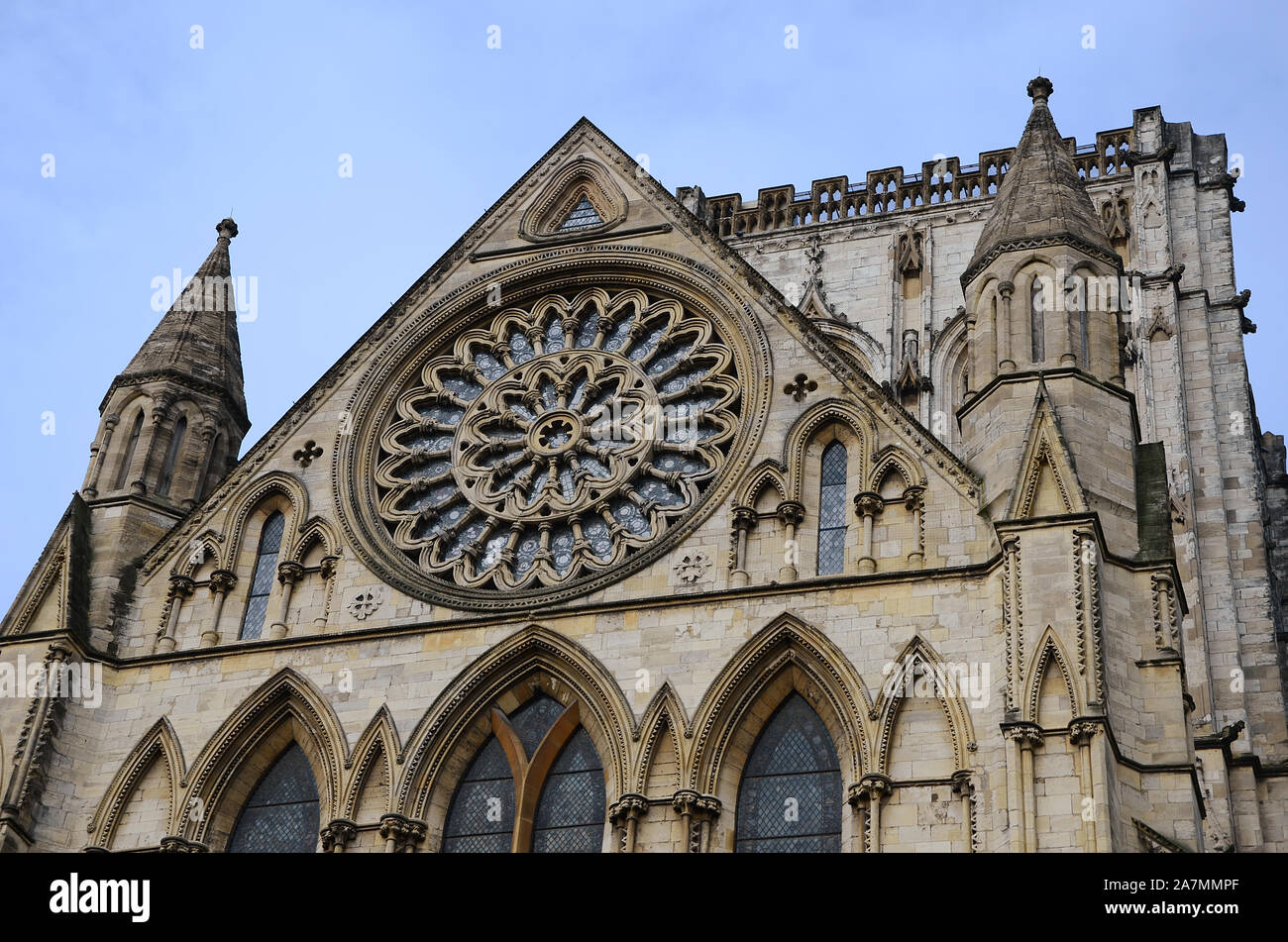 Rose window South Transept of York Minster, commemorating the end of War of the Roses. Cathedral and Metropolitical Church of Saint Peter Stock Photo