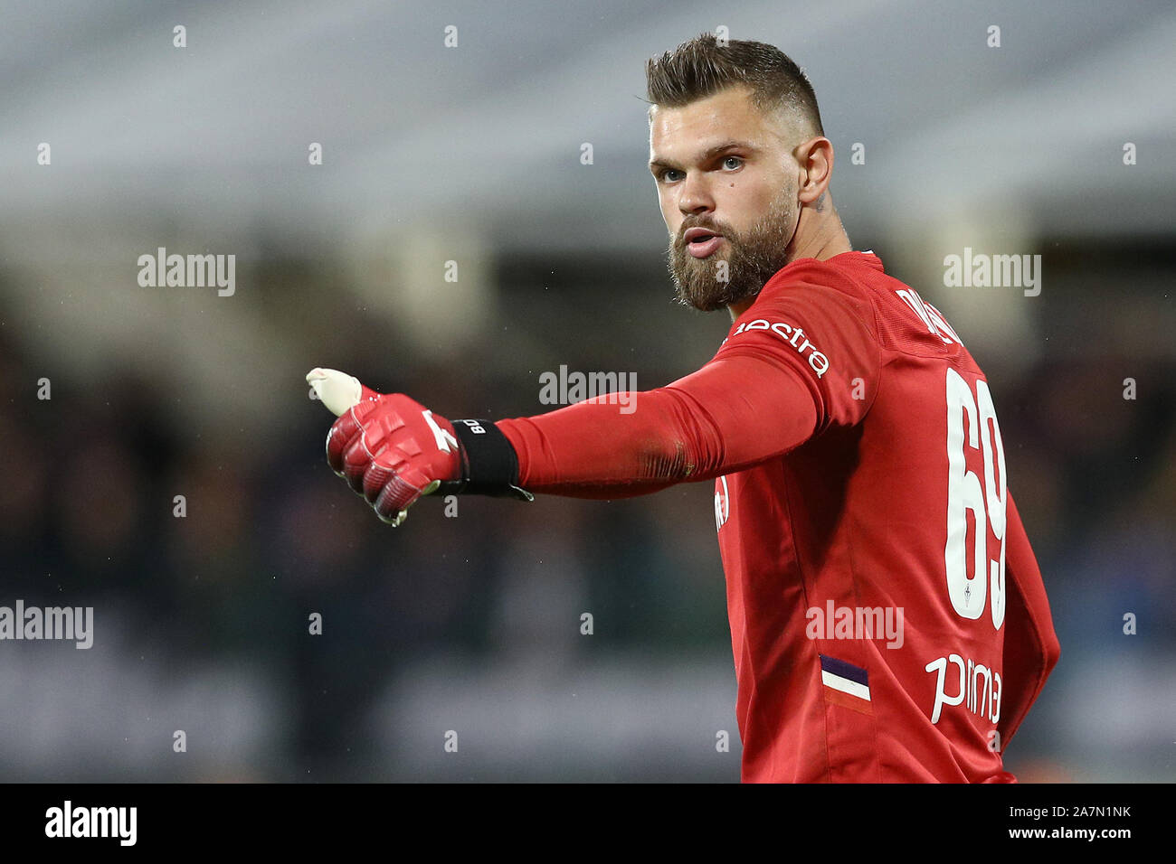 Florence, Italy. 03rd Nov, 2019. Bartlomiej Dragowski of ACF Fiorentina during the Serie A match between Fiorentina and Parma Calcio 1913 at Stadio Artemio Franchi, Florence, Italy on 3 November 2019. Photo by Luca Pagliaricci. Editorial use only, license required for commercial use. No use in betting, games or a single club/league/player publications. Credit: UK Sports Pics Ltd/Alamy Live News Stock Photo