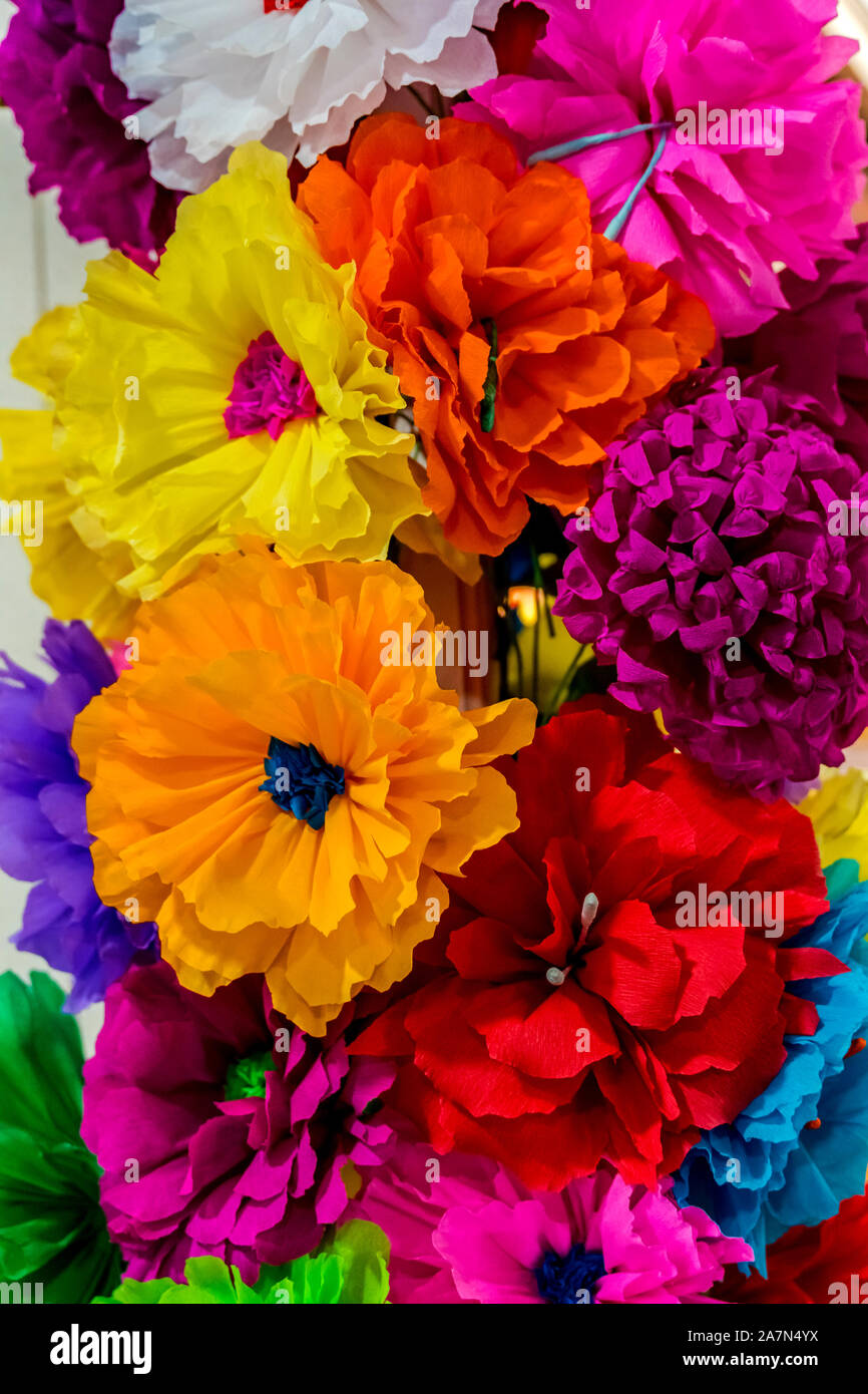 Colorful Mexican Paper Flowers Handicrafts White Pink Yellow Orange Red