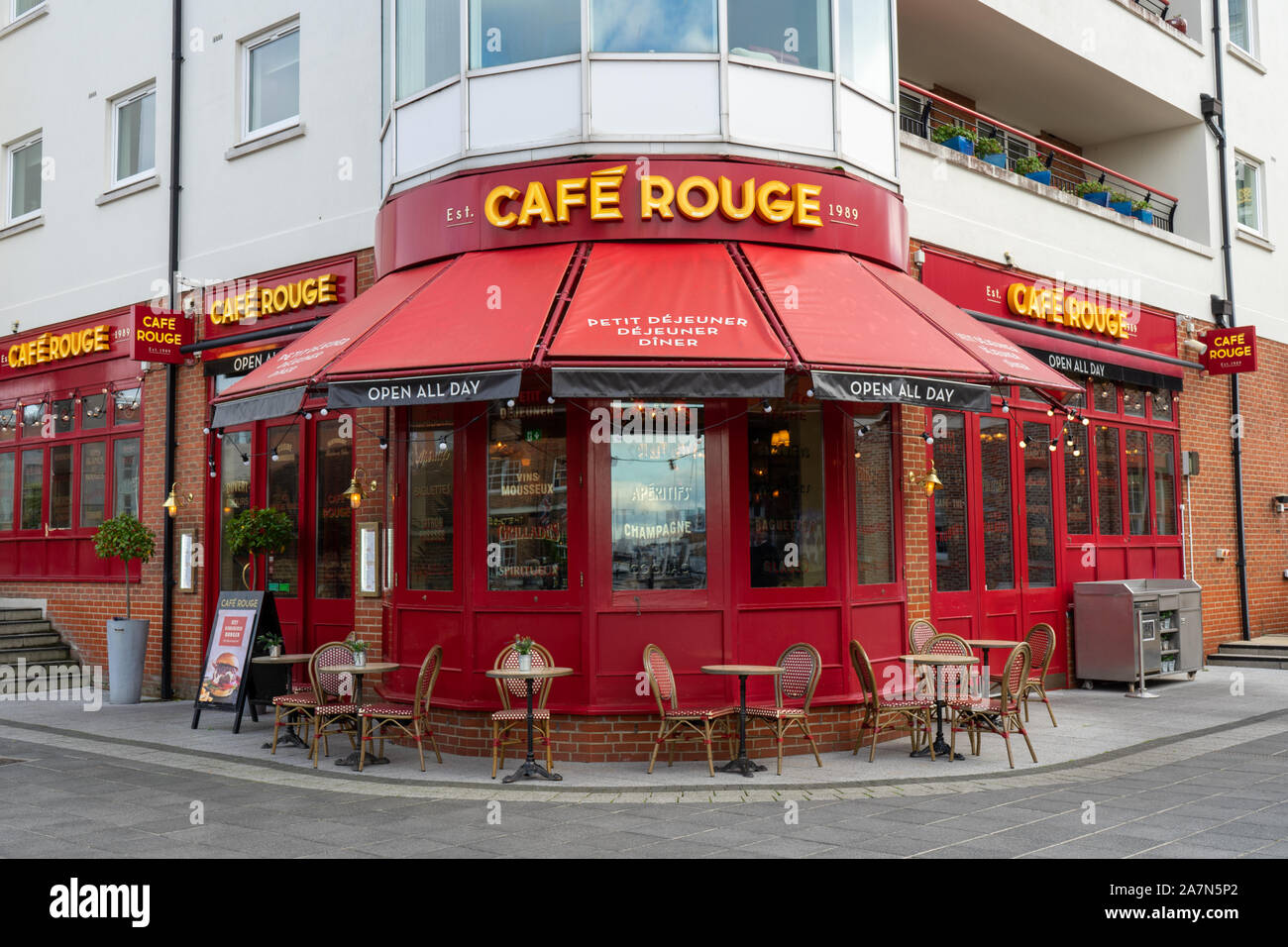 11/03/2019 Portsmouth, Hampshire, UK the exterior of cafe rouge french restaurant in Gunwharf quays Portsmouth Stock Photo