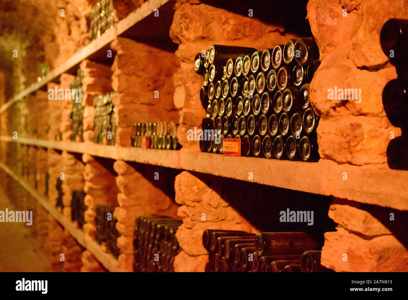 Old cellar storing wine bottles hi-res stock photography and images - Alamy