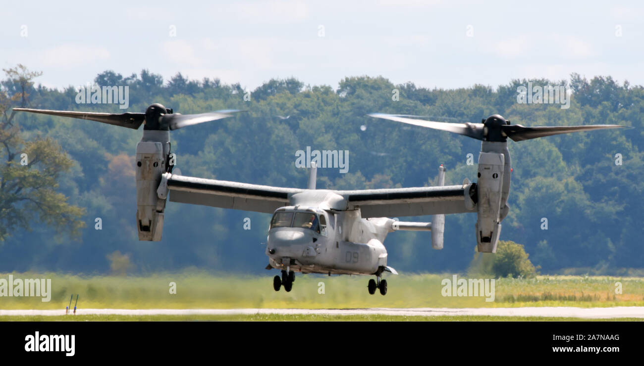 A Marine Bell Boeing V-22 Osprey as it approaches the London International Airport for Airshow London, September 2019. Stock Photo