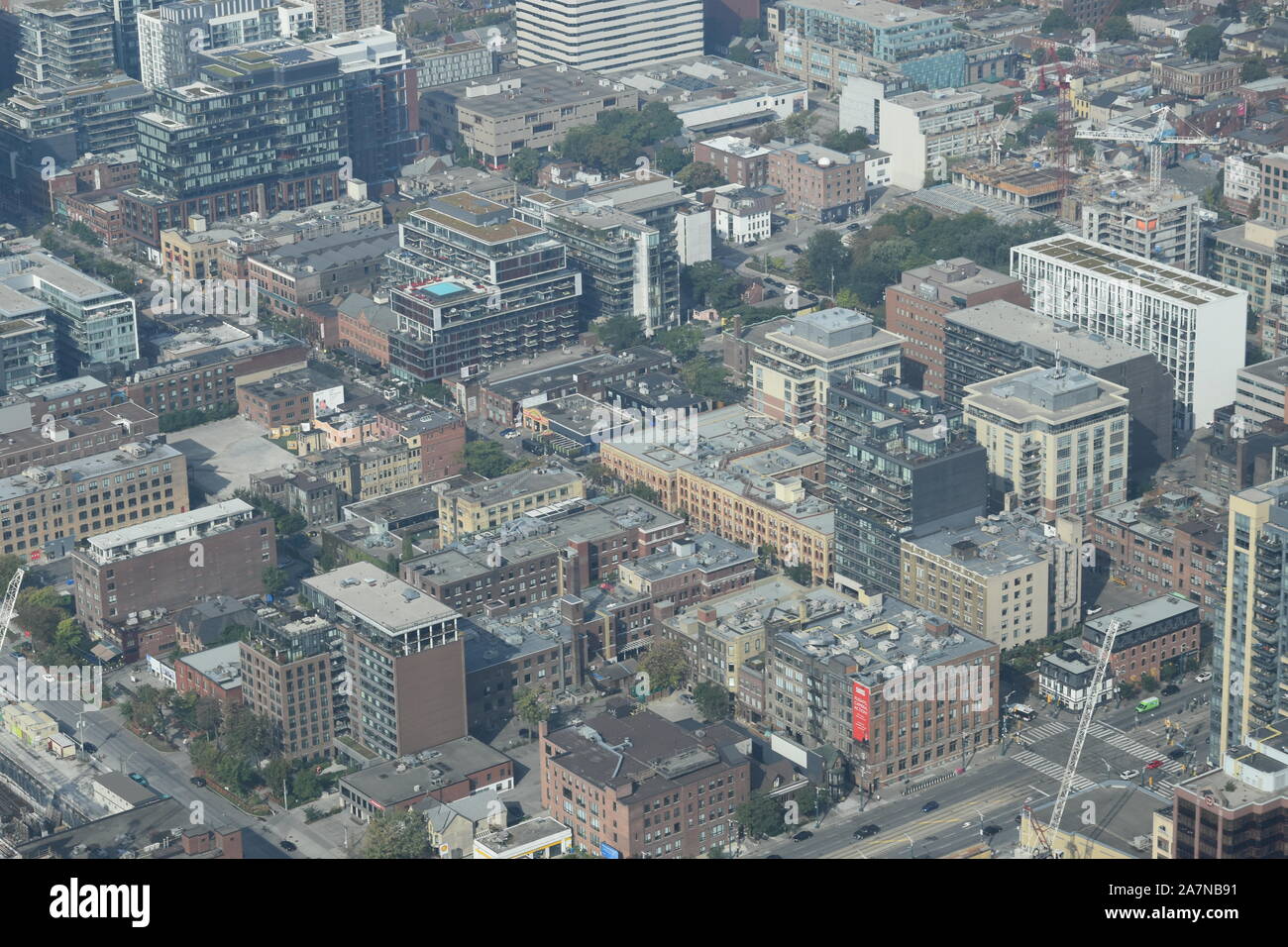 Cn Tower Glass Floor High Resolution Stock Photography and Images - Alamy