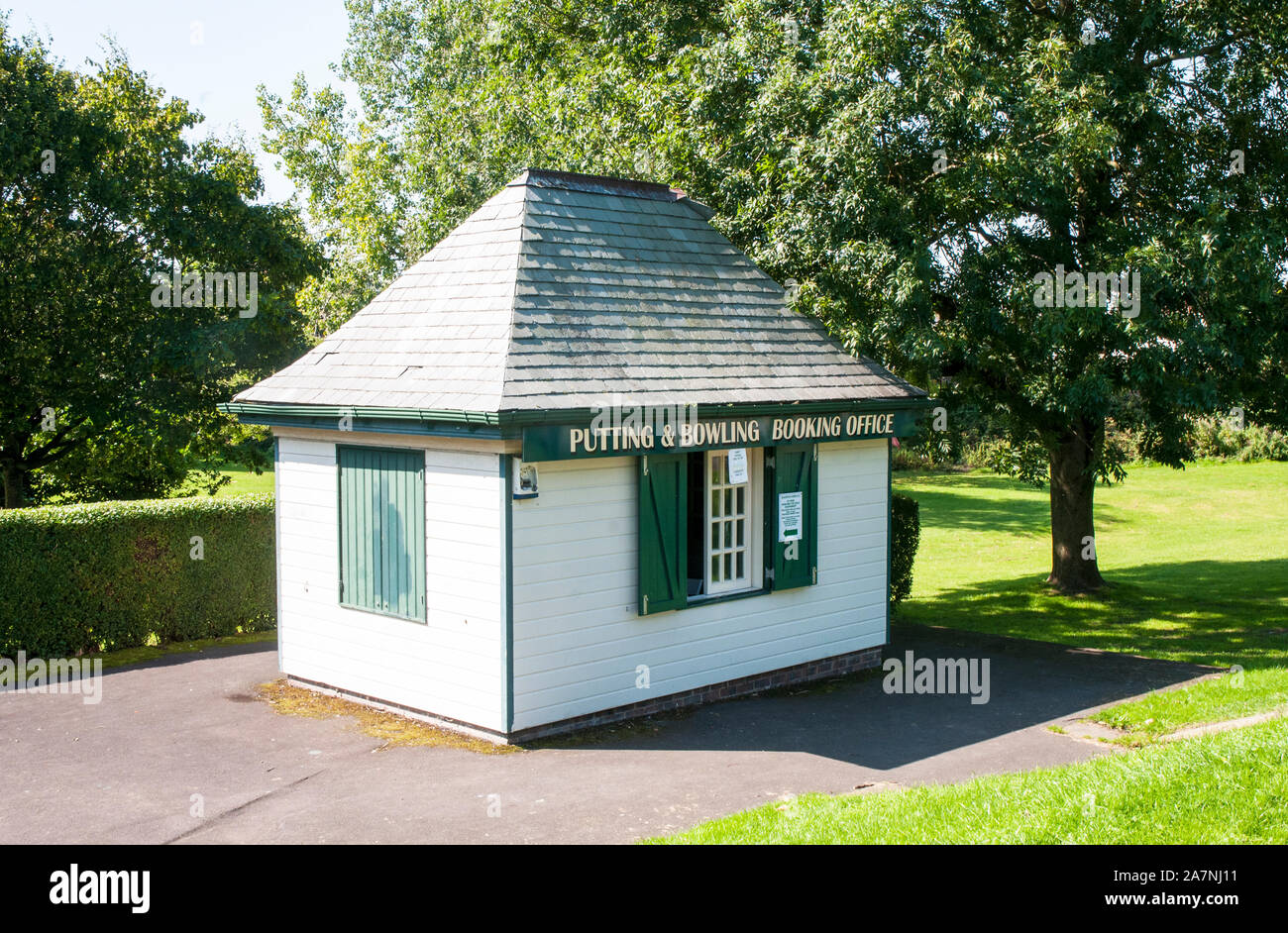 Putting green and Bowling Green booking and equipment hire office