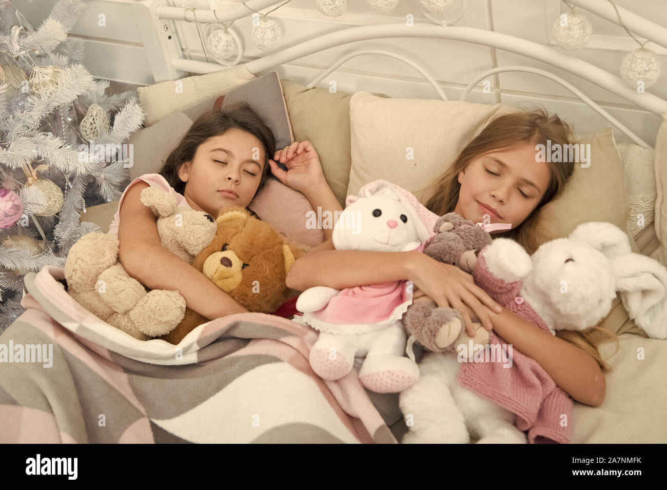 bed with girls
