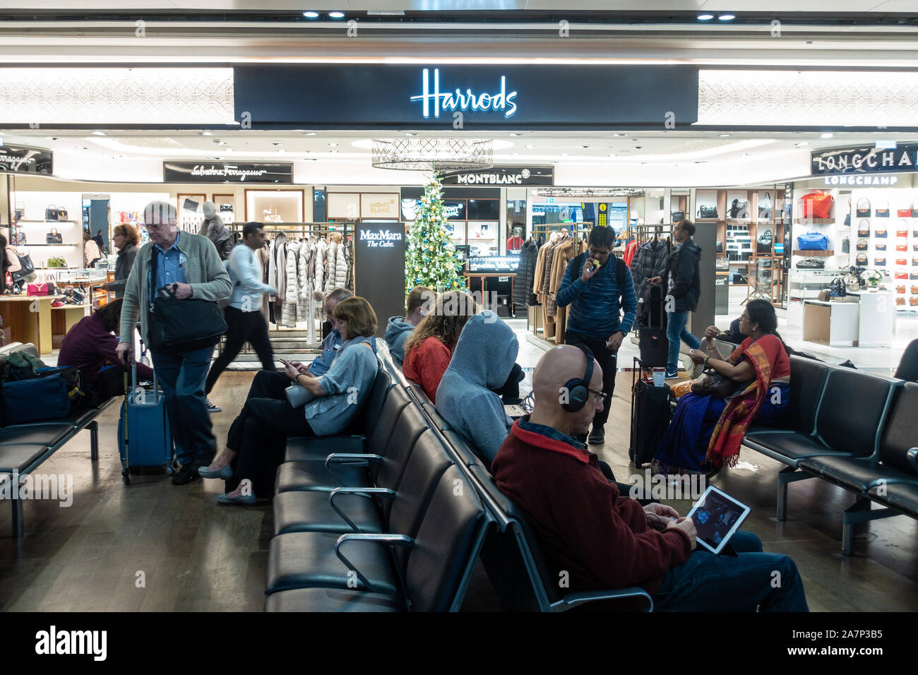 Longchamp at heathrow online