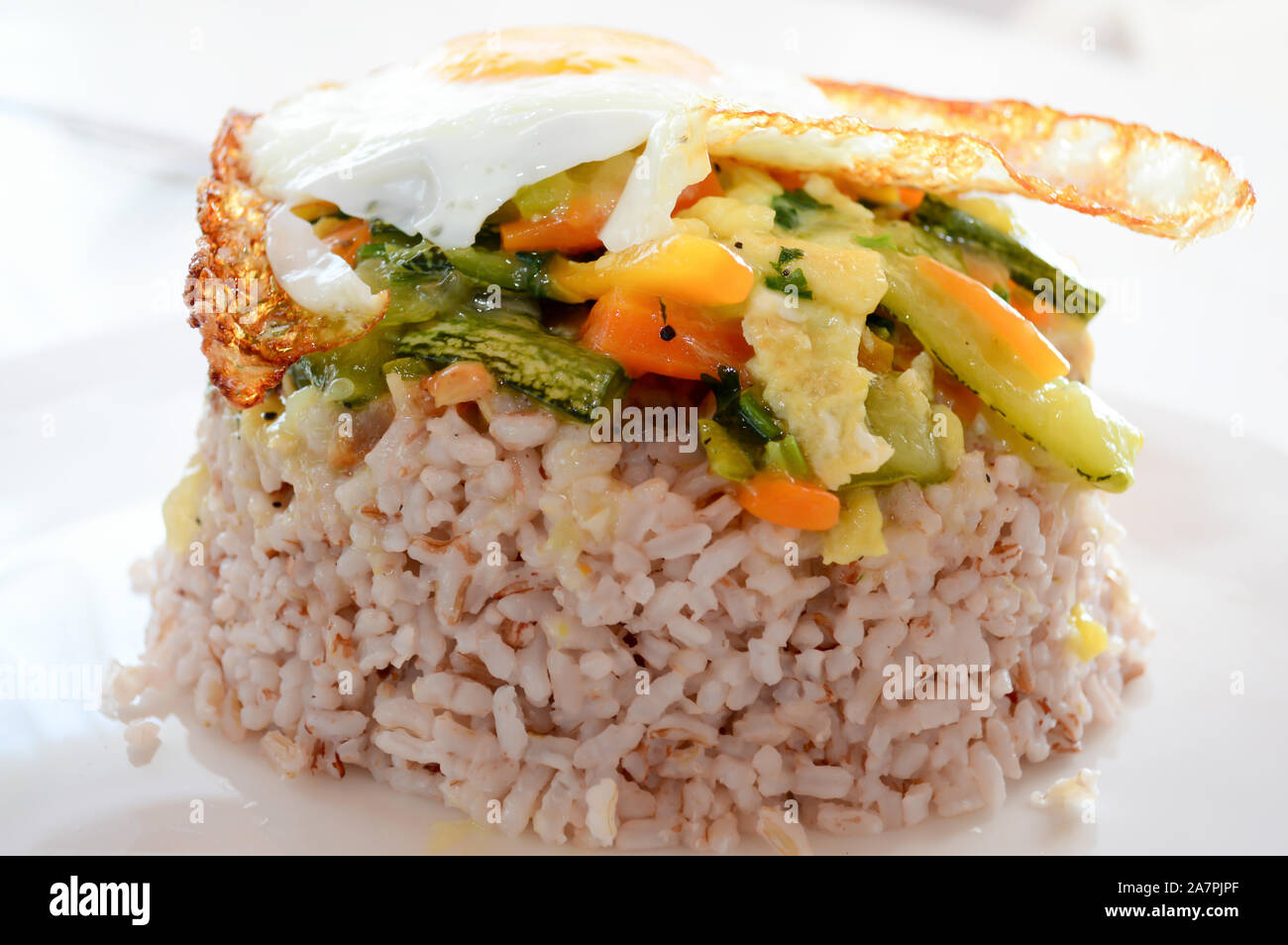 Mauritian Rice Mauritian cuisine: Mauritian upside-down bowl made with fried rice and ...