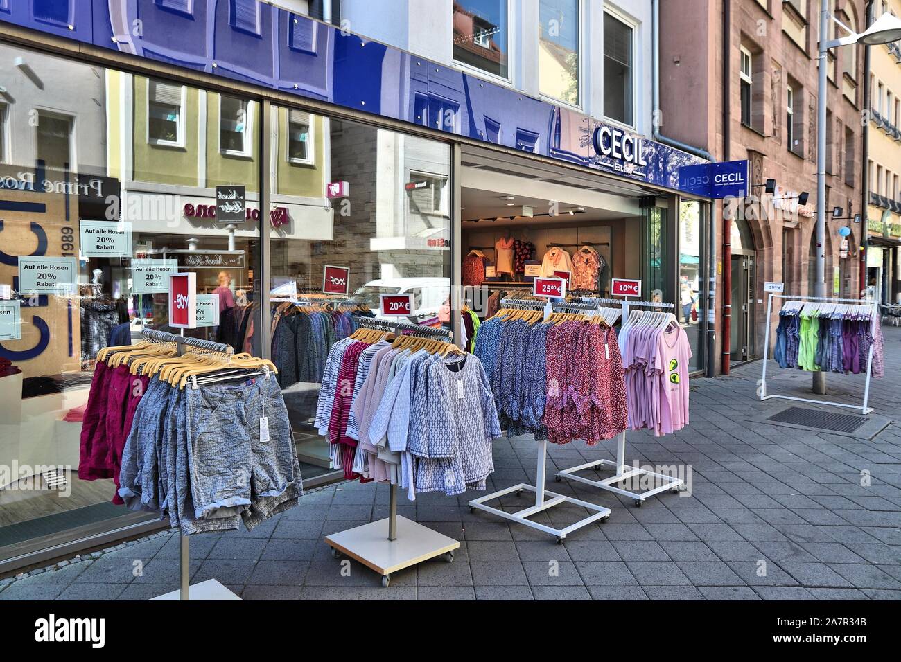 Shopping street nuremberg hi-res stock photography and images - Page 2 -  Alamy