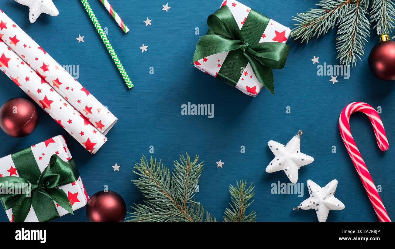 10,000+ Wrapping Paper Roll Stock Photos, Pictures & Royalty-Free Images -  iStock  Christmas wrapping paper roll, Wrapping paper roll isolated, Gift wrapping  paper roll