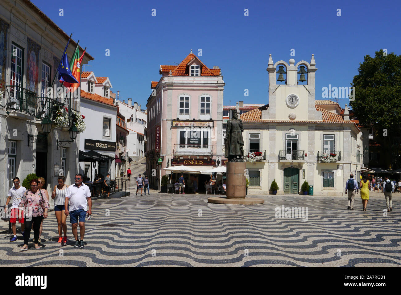 cascais-town-centre-hi-res-stock-photography-and-images-alamy