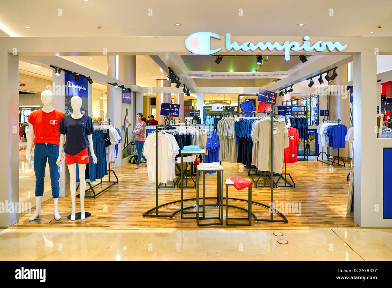 what store sells champion clothing