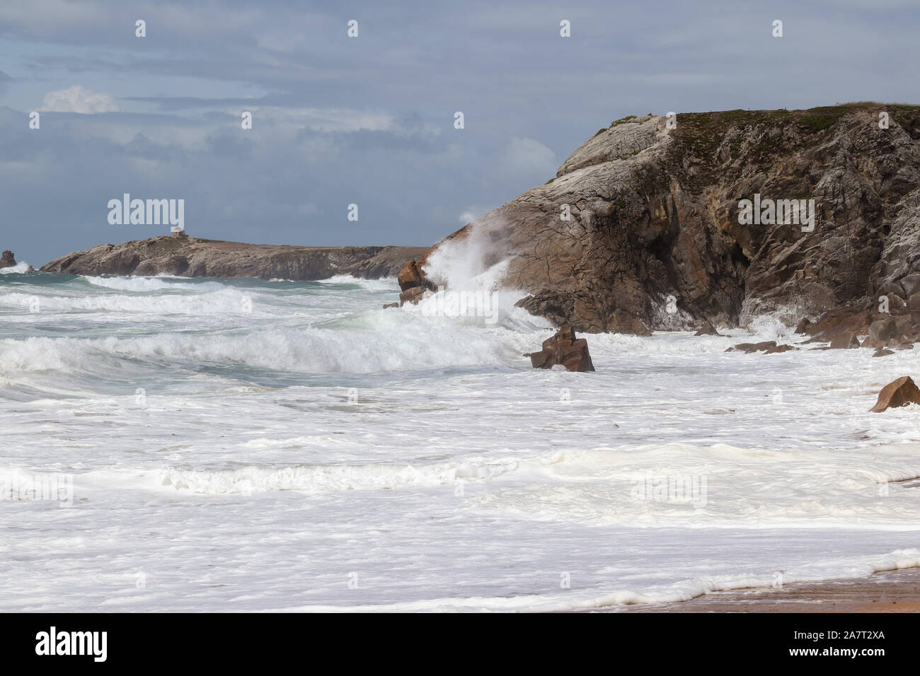 Cote Sauvage - strong waves of Atlantic ocean on Wild Coast of the peninsula of Quiberon, Brittany, France Stock Photo