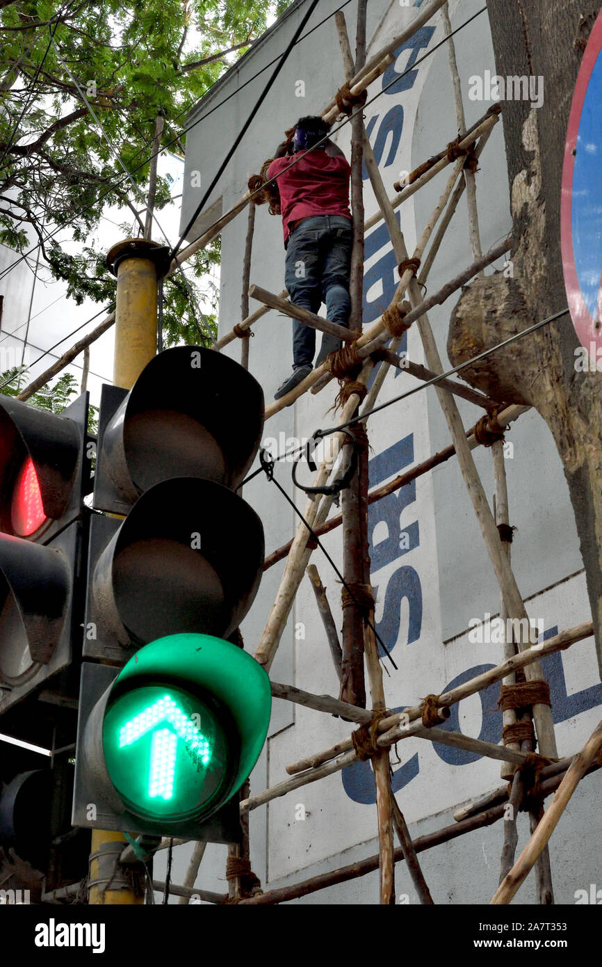 A construction worker without a harness for protection Stock Photo Alamy