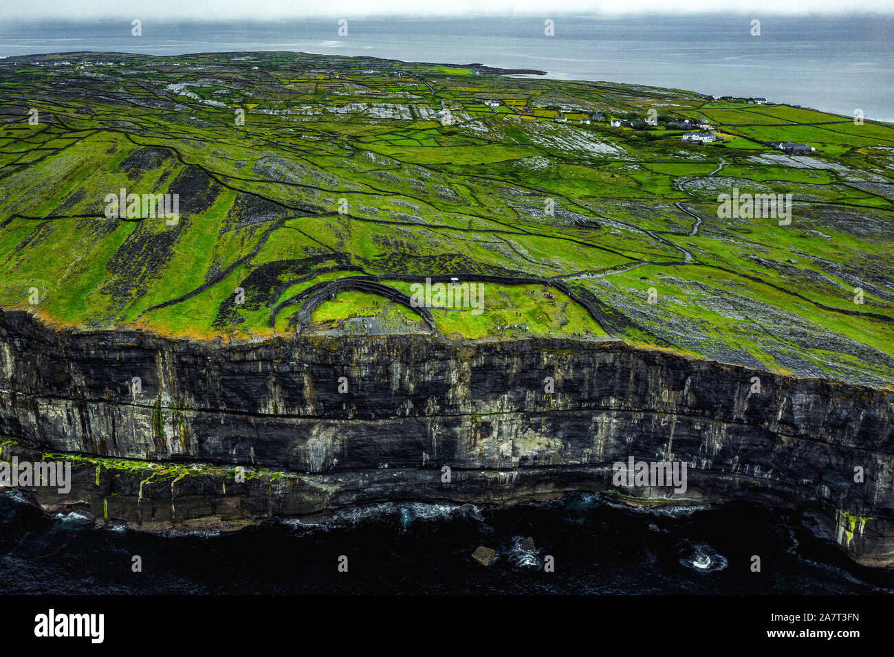 Dun aonghasa, aran islands hi-res stock photography and images - Alamy