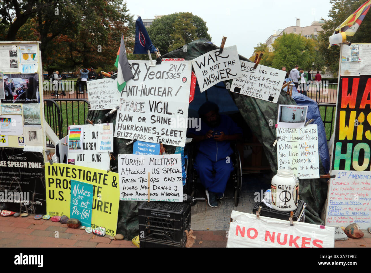 Washingtom D.C. , October, 26, 2019   Washington D.C. protesters in front of the White House Stock Photo