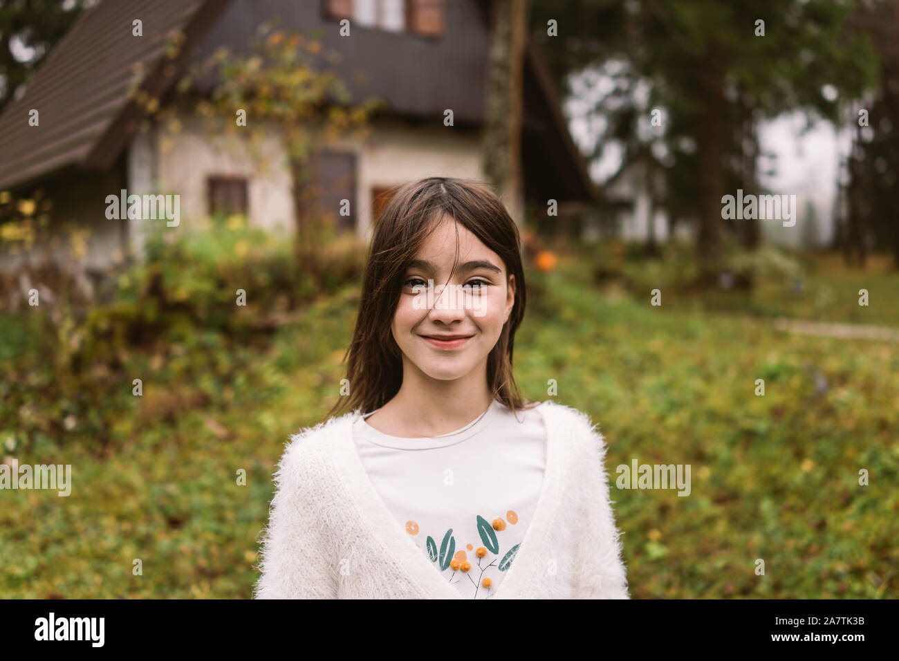 Eight years old girl hi-res stock photography and images - Alamy