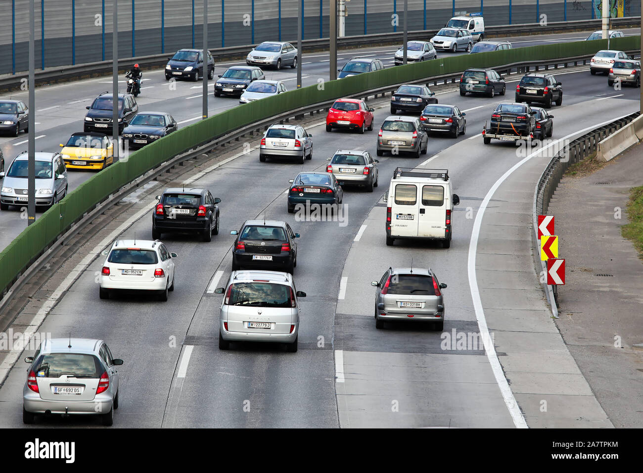 Stau im Verkehr auf einer Autobahn in Österreich Stock Photo