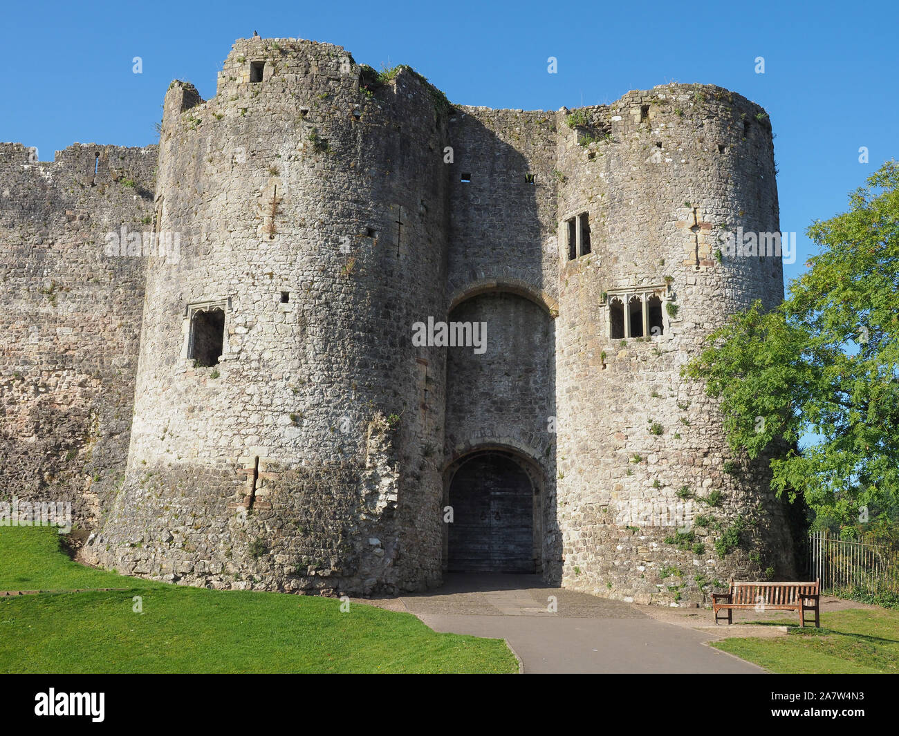 Ruins of Chepstow Castle (Castell Cas-gwent in Welsh) in Chepstow, UK Stock  Photo - Alamy